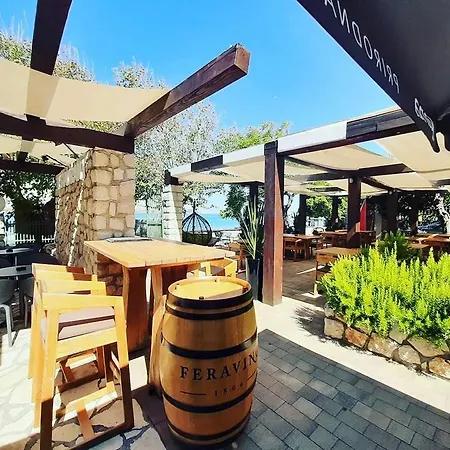 Hotel Zanè