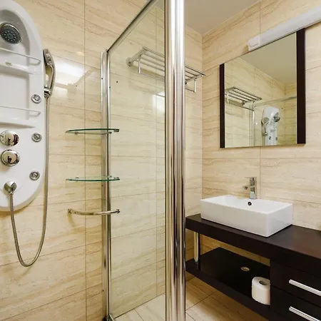 Hotel Family Zane 4*