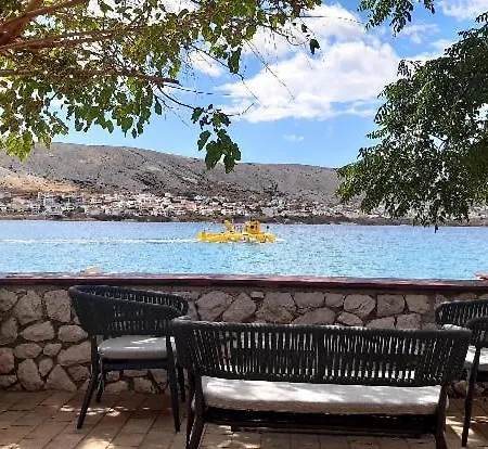 Hotel Zanè Pag Town